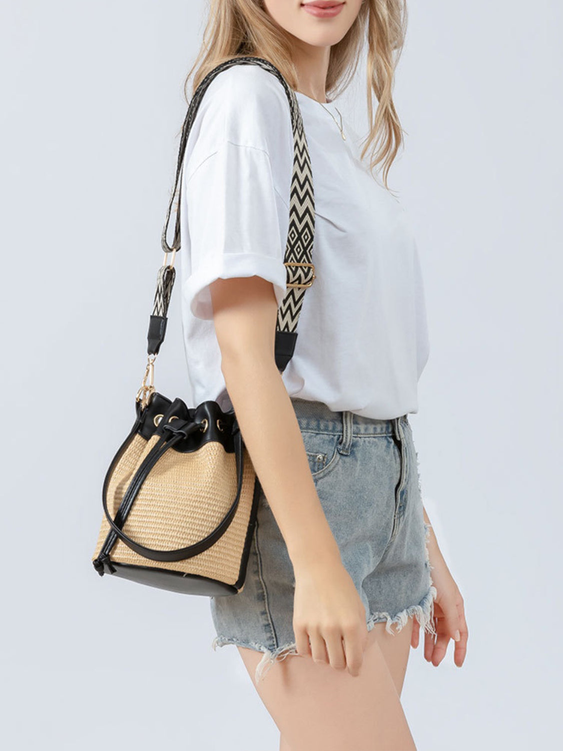 Straw Bucket Bag