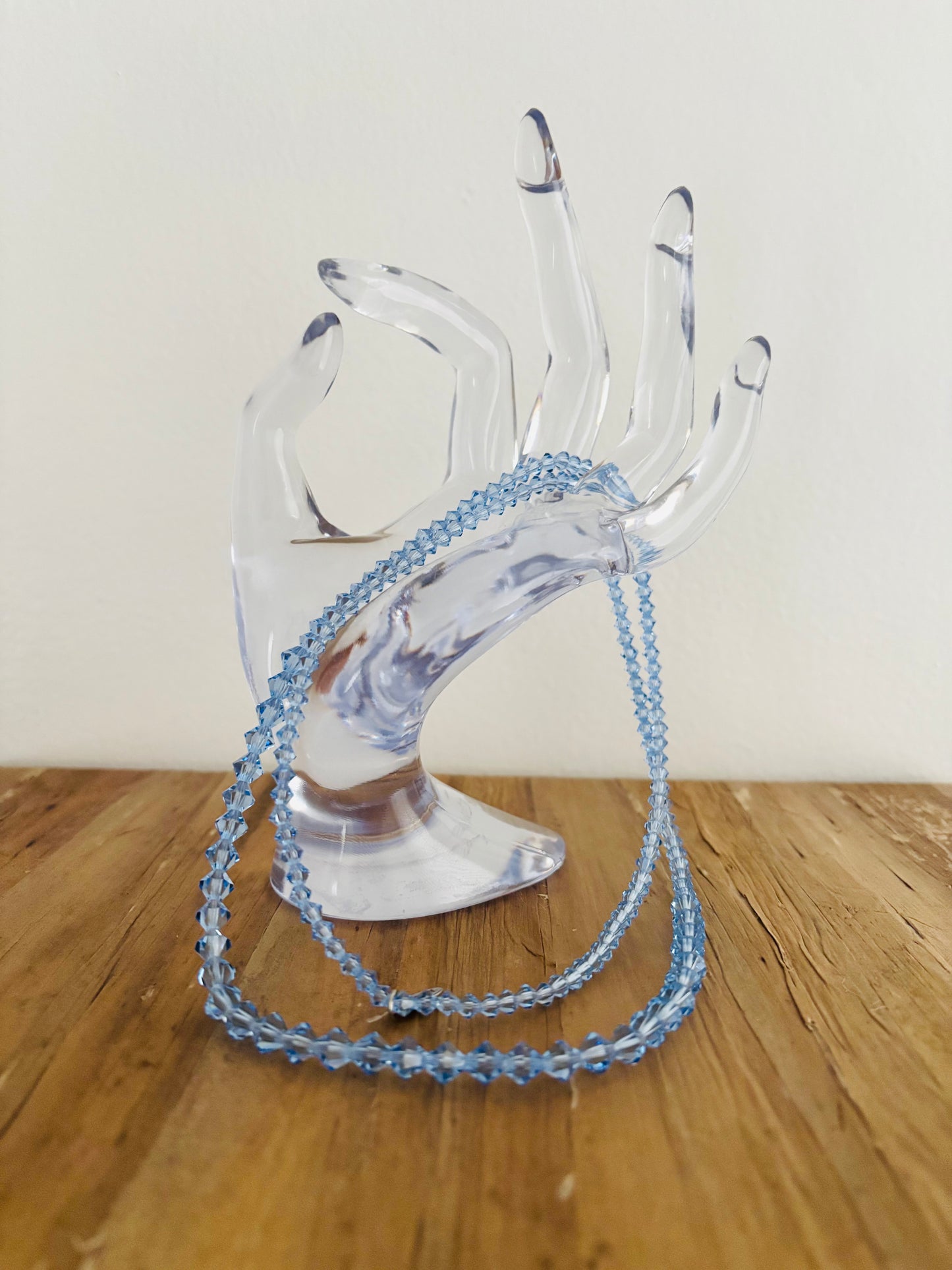 The White T-Shirt & Jeans Crystal