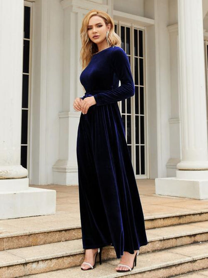 The Holiday Dress