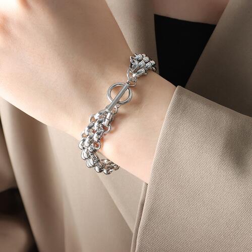 Gold-Plated Clasp Bracelet